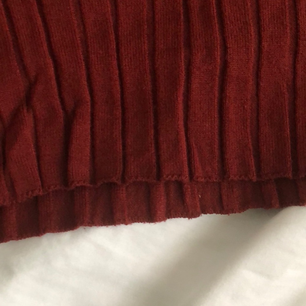 Red Ribbed Button-Up top - Picture 9 of 10